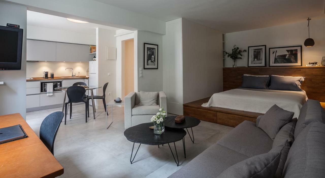 Unique Semi-basement At The Foot Of The Acropolis * Athene